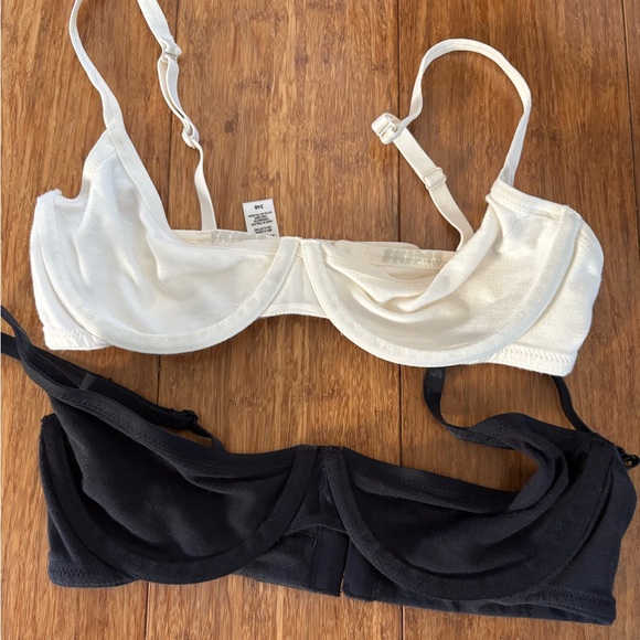 SKIMS White and Black Bras - Picture 1 of 2